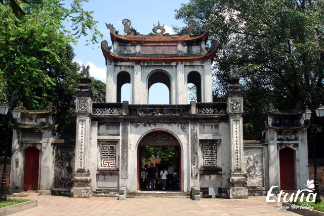 Templul literaturii Hanoi