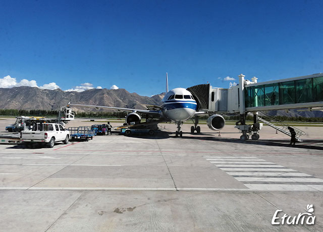 Avion in Lhasa
